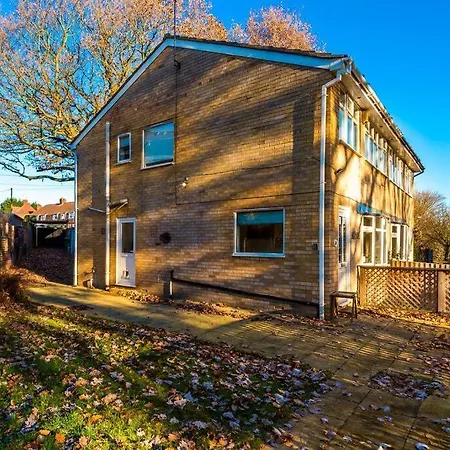 Big 7xguest House 3xvan Locked Carport Garden Leeds&bradford Vakantiehuis *