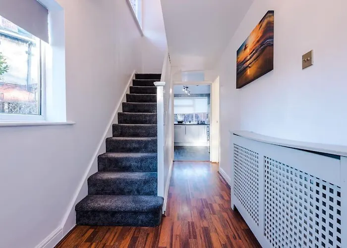 Будинок відпочинку Big 7xguest House 3xvan Locked Carport Garden & Bradford Лідс